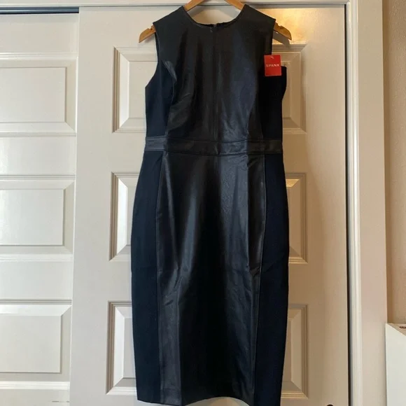 Spanx, Leather-Like Combo Fitted Dress NWT - Picture 6 of 10